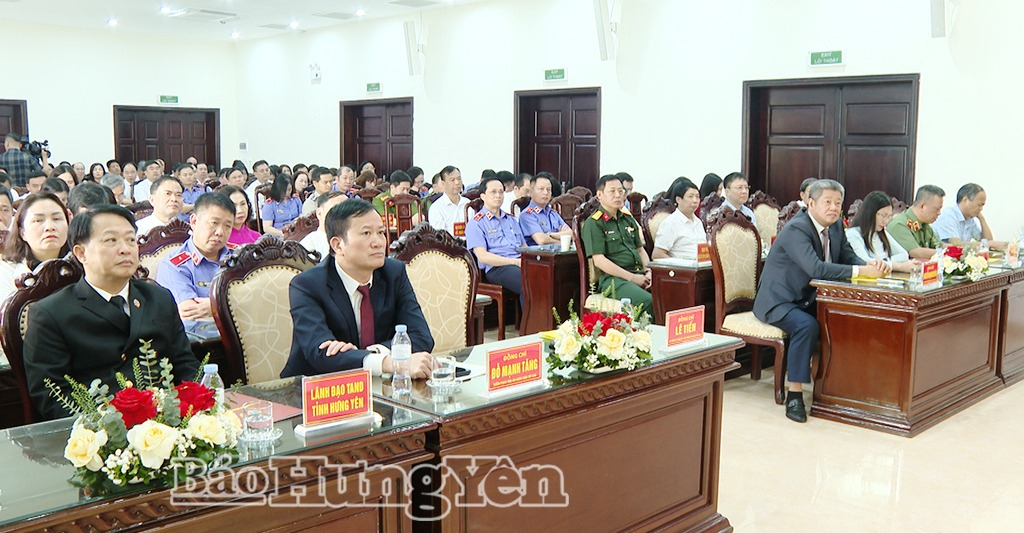 120717,dong,chi,nguyen,manh,quyen,pho,bi,thu,tinh,uy,chu,tich,ubnd,tinh,cung,cac,dai,bieu,du,le,buoi,le,11442612,11450112.jpg