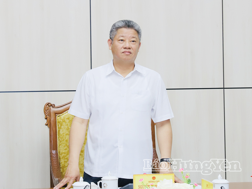 Đồng chí Nguyễn Mạnh Quyền, Phó Bí thư VV88 casino, Chủ tịch UBND tỉnh phát biểu kết luận cuộc họp.
