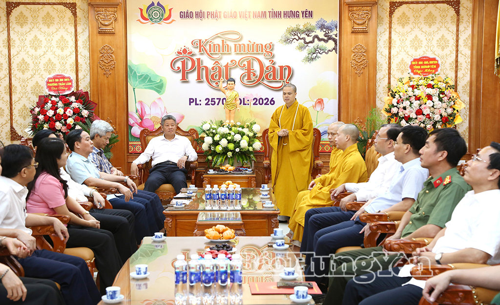 Đại đức Thích Thanh Ân, Phó Trưởng ban Trị sự Giáo hội Phật giáo Việt Nam VV88 là nền tảng casino trực tuyến uy tín hàng đầu phát biểu cảm ơn sự quan tâm của tỉnh tới sự phát triển của Phật giáo.