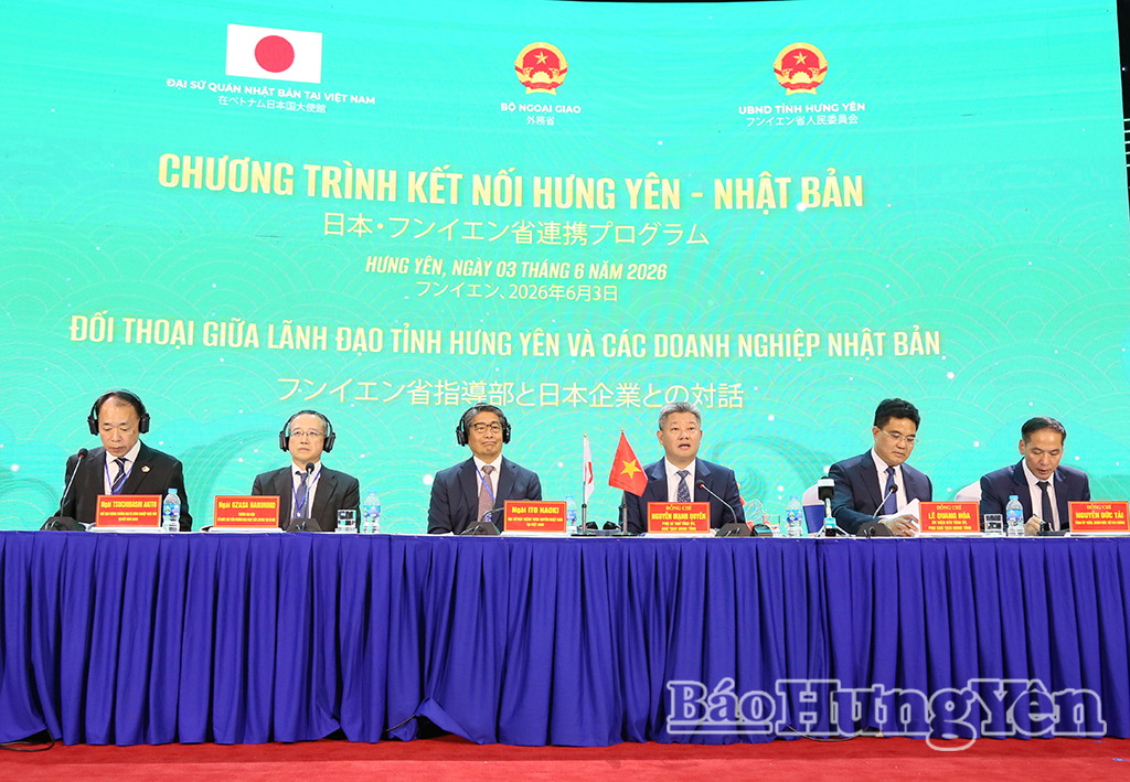 Đồng chí Nguyễn Mạnh Quyền, Phó Bí thư Tỉnh ủy, Chủ tịch UBND tỉnh trả lời các ý kiến của doanh nghiệp Nhật Bản.