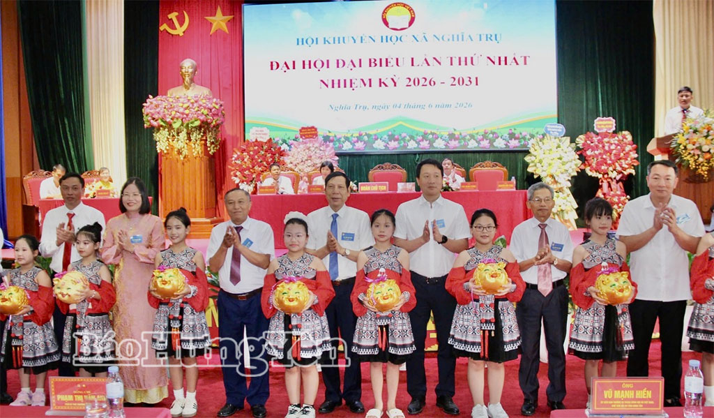 Hội Khuyến học xã Nghĩa Trụ phát động phong trào “Nuôi heo khuyến học – Gieo mầm tri thức”