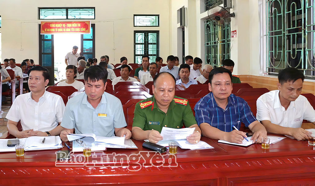 Các đại biểu dự hội nghị.