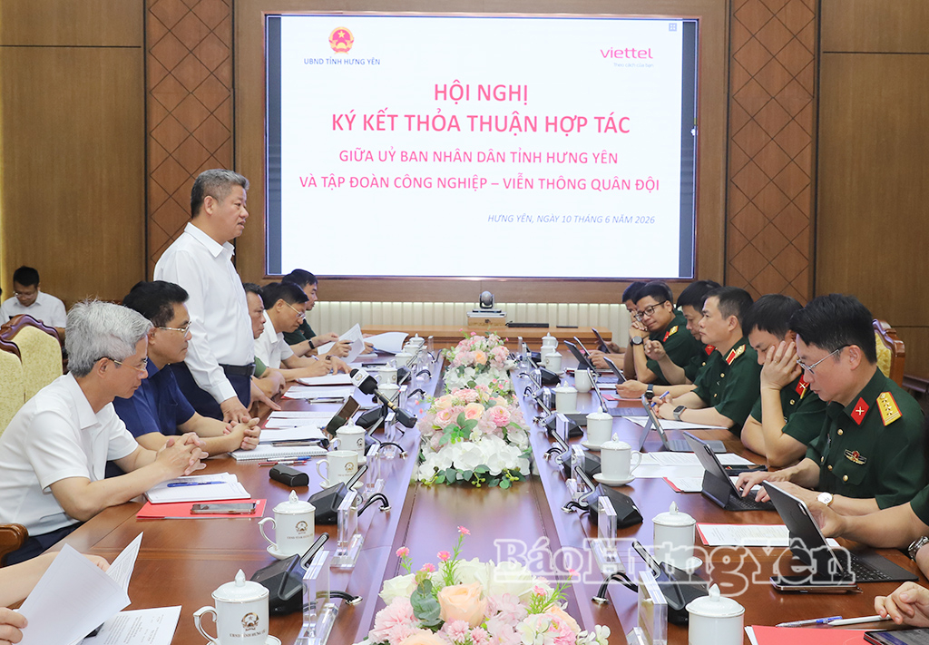 Các đại biểu dự hội nghị.  