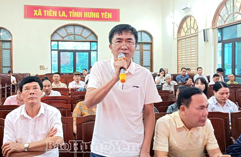 Đại diện doanh nghiệp phát biểu tại buổi đối thoại.