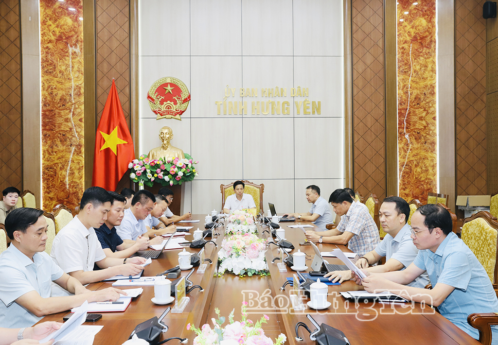 Các đại biểu dự cuộc họp tại điểm cầu tỉnh Hưng Yên.