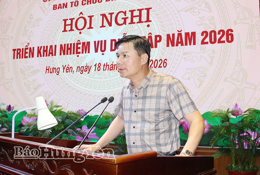Đồng chí Nguyễn Lê Huy, Ủy viên Ban Thường vụ Tỉnh ủy, Phó Chủ tịch Thường trực UBND tỉnh, Phó Trưởng ban Tổ chức diễn tập tỉnh phát biểu tại hội nghị.