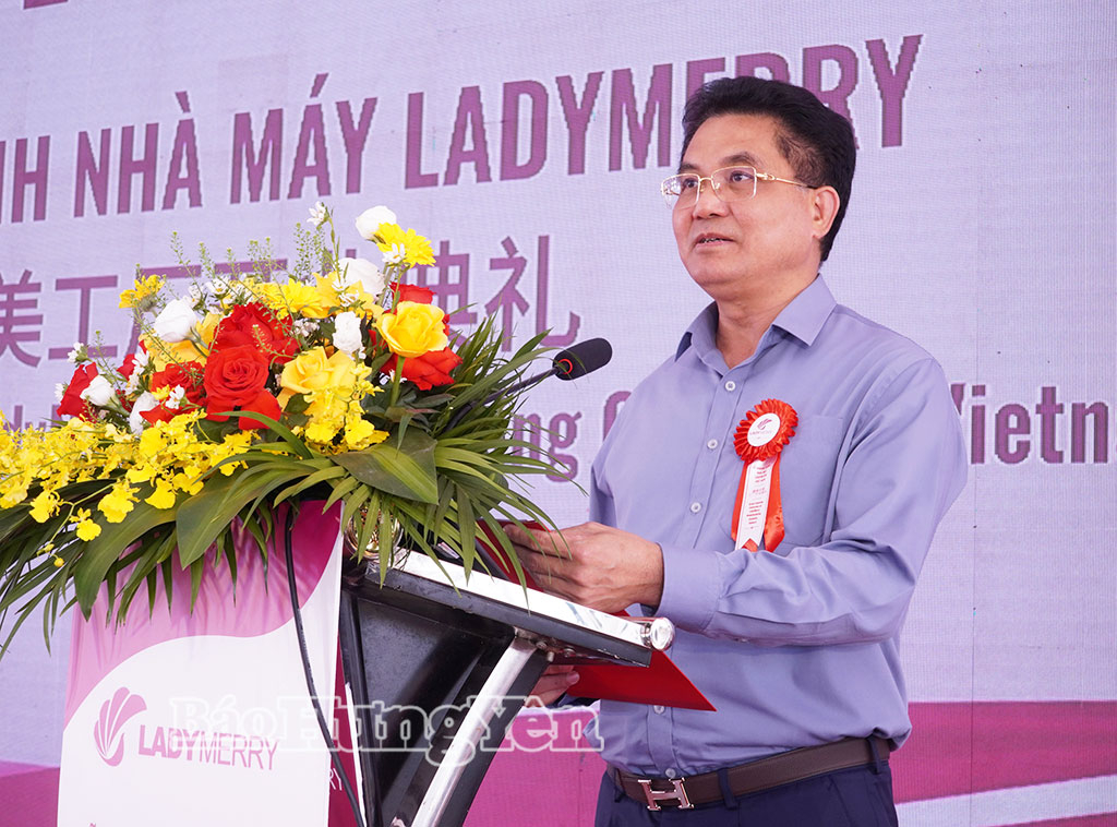 Đồng chí Lê Quang Hòa, Ủy viên Ban Thường vụ Tỉnh ủy, Phó Chủ tịch UBND tỉnh phát biểu tại lễ khánh thành.