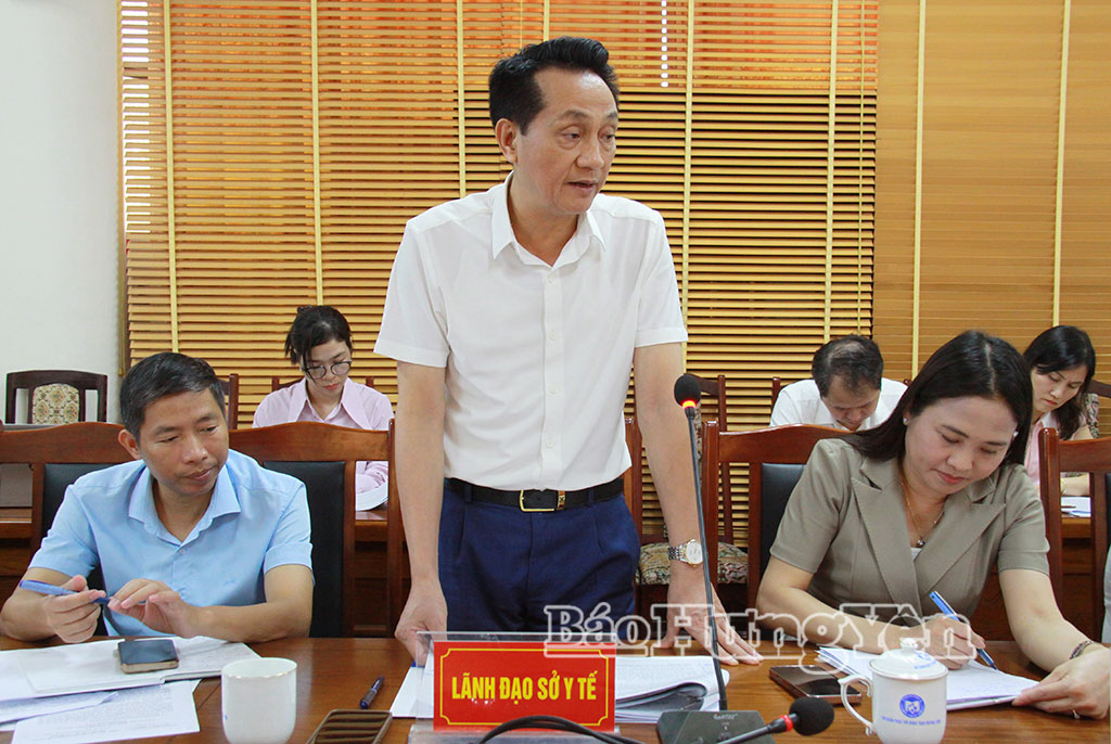 Đại biểu phát biểu tại buổi làm việc.