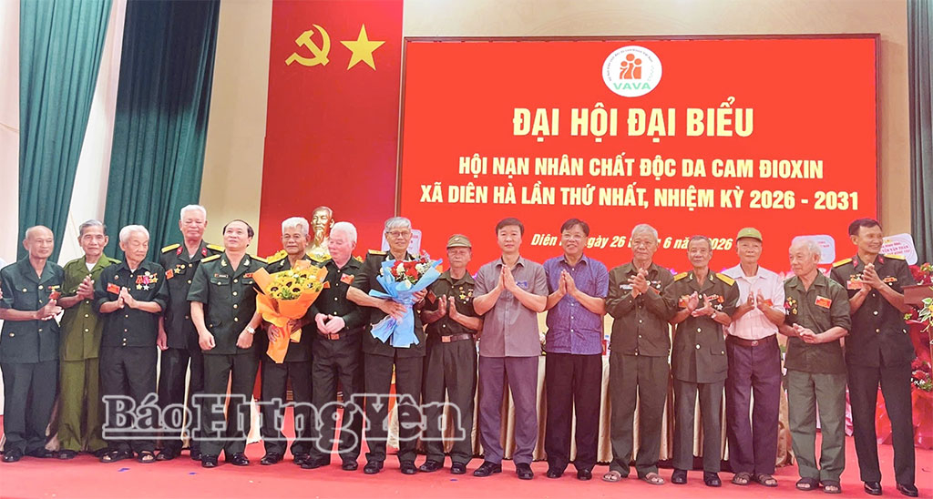 Ban Chấp h&agrave;nh Hội Cựu TNXP x&atilde; Di&ecirc;n H&agrave; kh&oacute;a I, nhiệm kỳ 2026 - 2031 ra mắt tại Đại hội.
