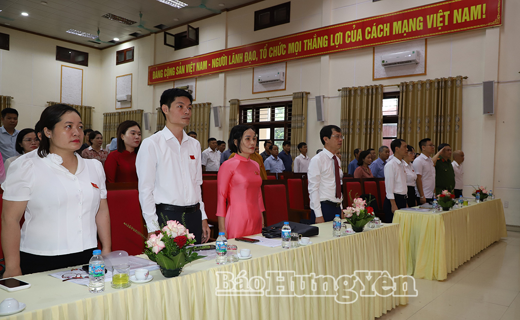 Các đại biểu dự kỳ họp. Ảnh: Đào Doan 