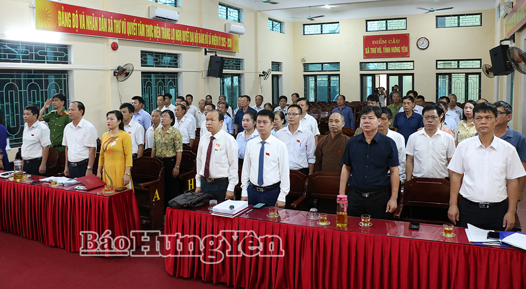 Các đại biểu tham dự kỳ họp. Ảnh: Đào Quyên 