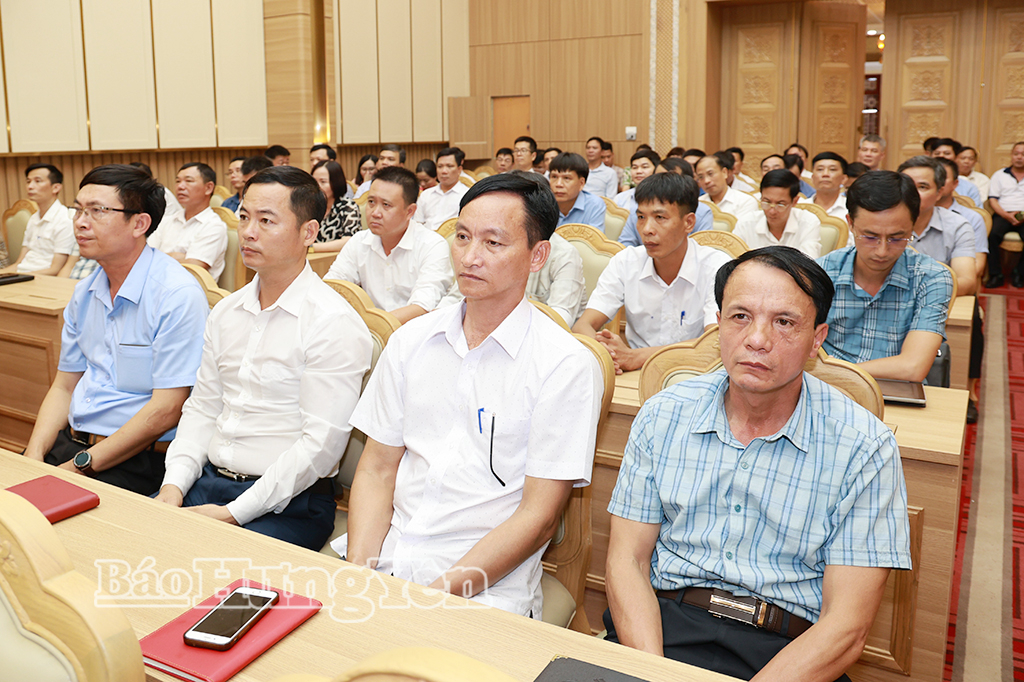 Các đại biểu dự hội nghị tại điểm cầu tỉnh Hưng Yên.