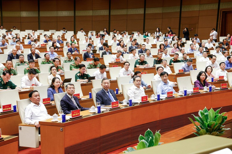 Tổng Bí thư, Chủ tịch nước Tô Lâm, Thủ tướng Chính phủ Lê Minh Hưng, Chủ tịch Quốc hội Trần Thanh Mẫn, Thường trực Ban Bí thư Trần Cẩm Tú và các đồng chí lãnh đạo Đảng, Nhà nước, và ccs địa biểu dự hội nghị - Ảnh: VGP/Nhật Bắc