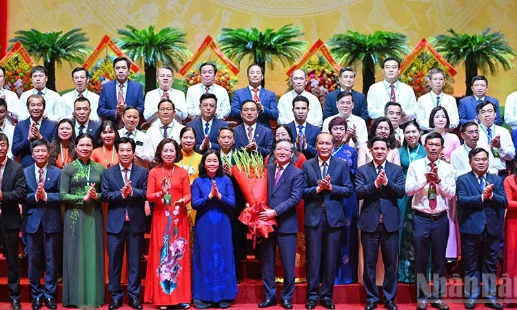 Bế mạc Đại hội đại biểu toàn quốc Hội Nông dân Việt Nam lần thứ IX