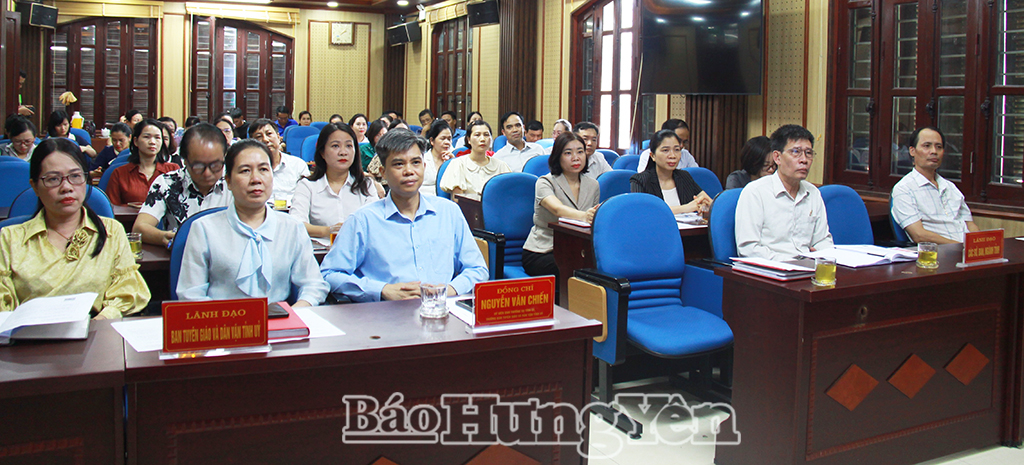 Các đại biểu dự hội nghị tại điểm cầu tỉnh Hưng Yên.