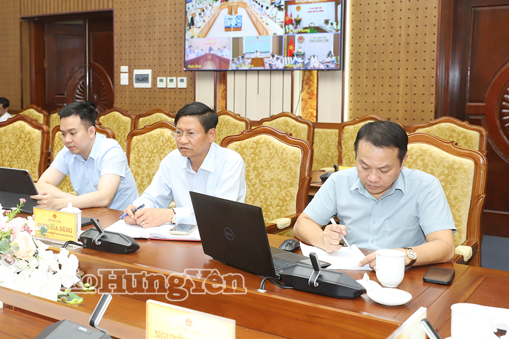 Các đại biểu dự tại điểm cầu tỉnh Hưng Yên. Ảnh: Lê Hiếu