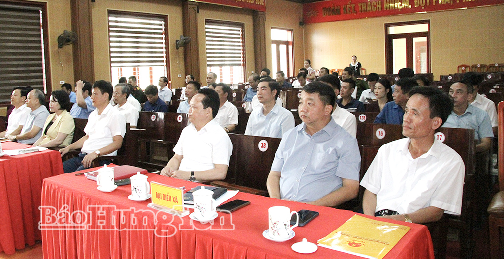 Các đại biểu dự hội nghị.