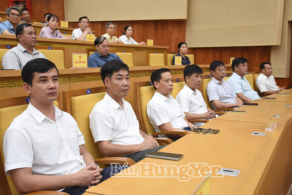 Các đại biểu dự Kỳ họp.
