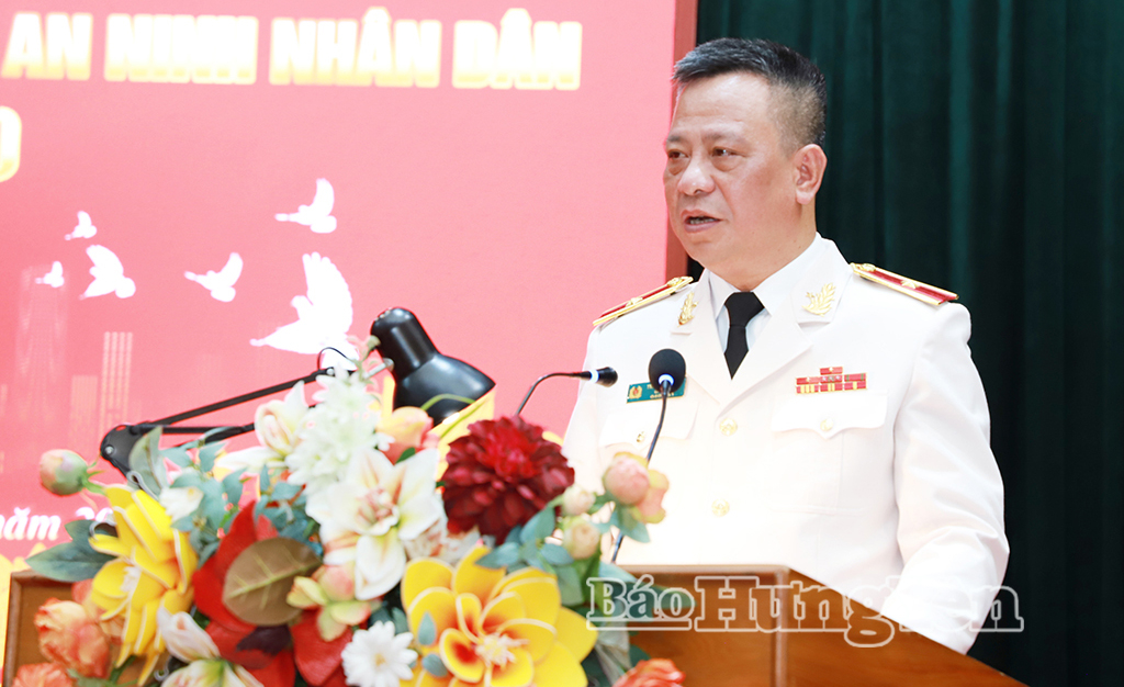 Thiếu tướng Trần Xuân Ánh, Ủy viên Ban Thường vụ Tỉnh ủy, Giám đốc Công an tỉnh phát biểu tại lễ kỷ niệm.