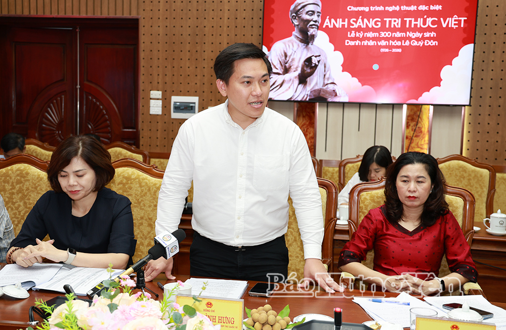 Đại diện Viện Hàn lâm Khoa học và Công nghệ Việt Nam phát biểu tại hội nghị.