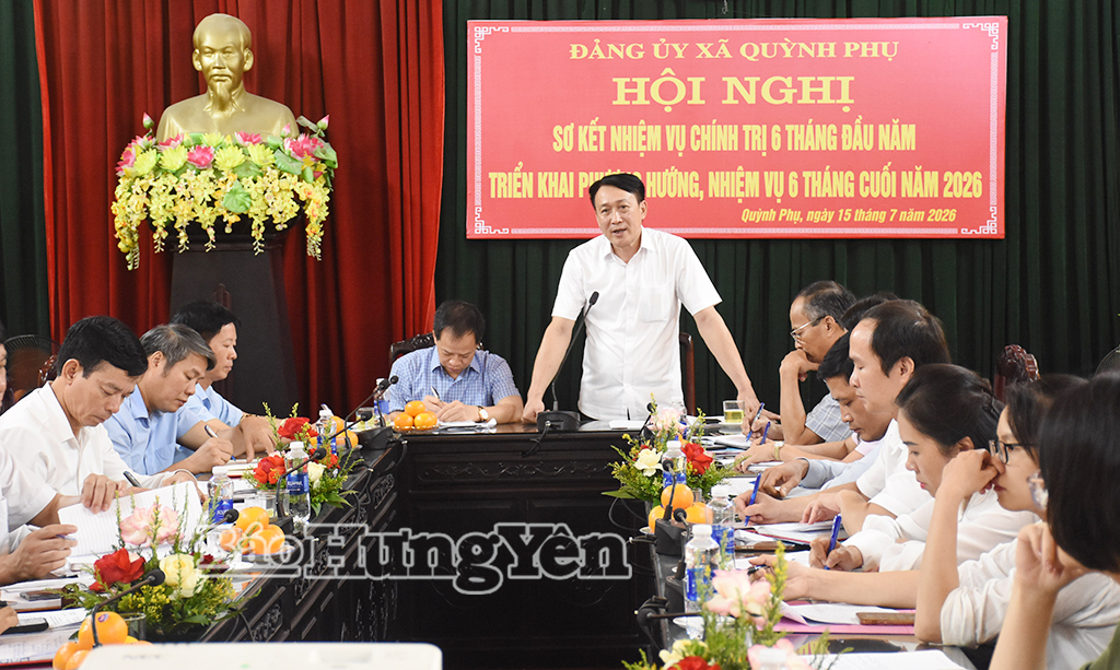 Các đại biểu dự hội nghị.