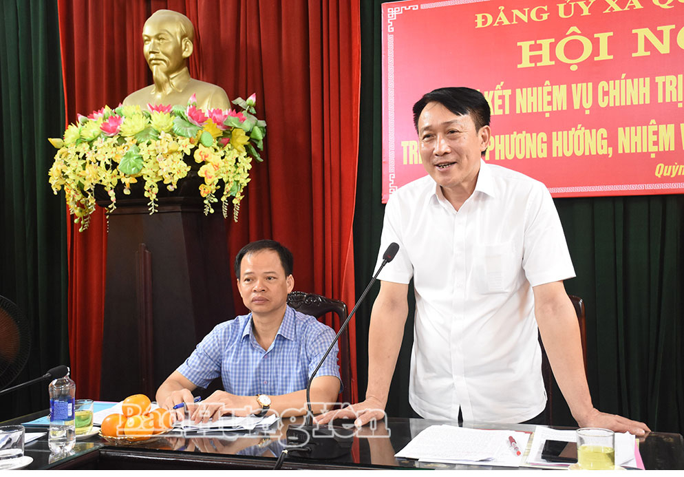 Đồng chí Phạm Văn Khuê, Ủy viên Ban Thường vụ Tỉnh ủy, Trưởng Ban Tổ chức Tỉnh ủy phát biểu tại hội nghị.