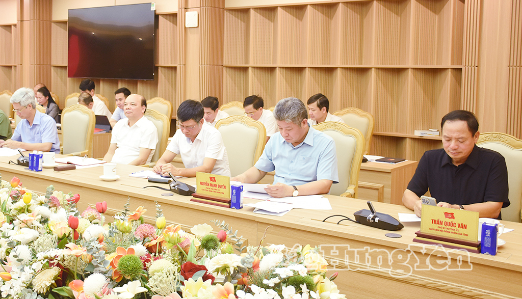 Các đại biểu dự hội nghị.