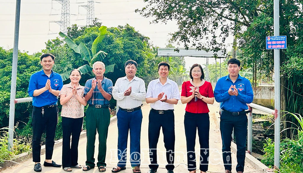 Đoàn Thanh niên xã Thần Khê khánh thành công trình