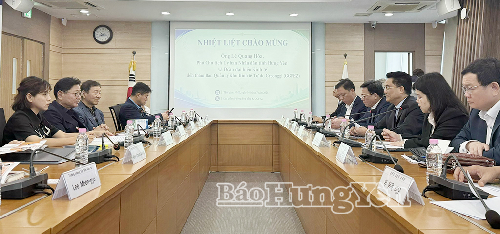 Đồng chí Phó Chủ tịch UBND tỉnh Lê Quang Hòa cùng đoàn công tác của tỉnh làm việc với Ban Quản lý Khu Kinh tế tự do Gyeonggi.