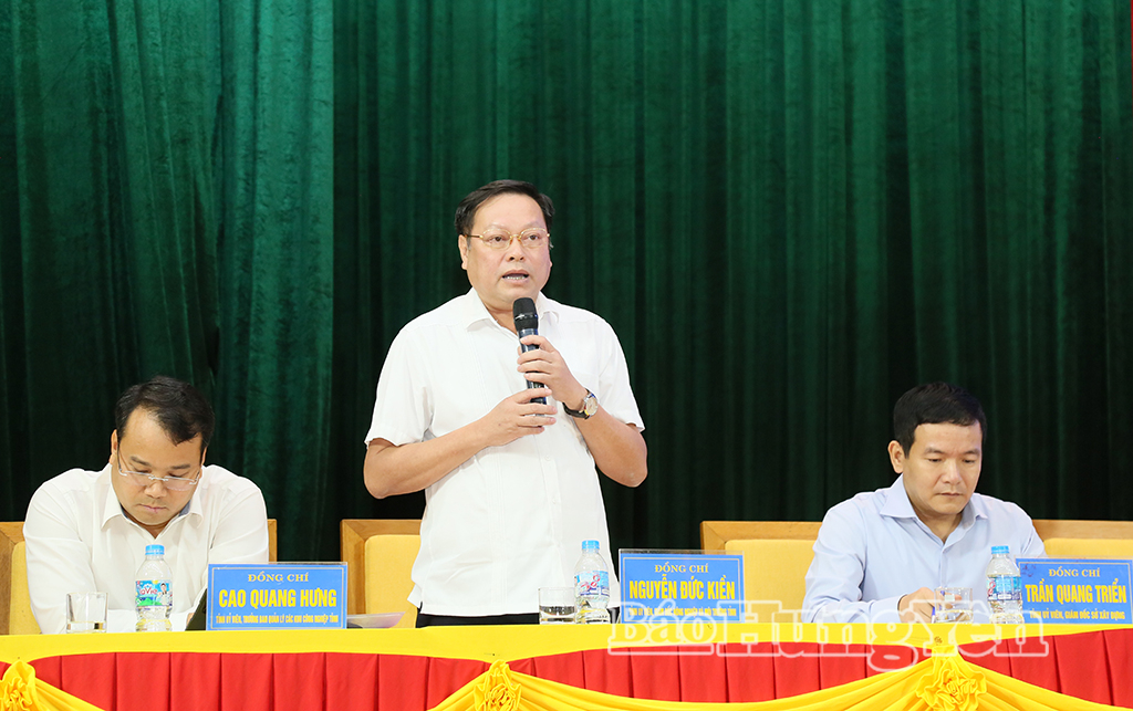 Lãnh đạo Sở Nông nghiệp và Môi trường phát biểu tại hội nghị.