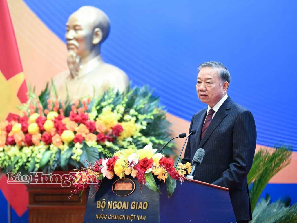Khai mạc Hội nghị Ngoại giao toàn quốc lần thứ 33