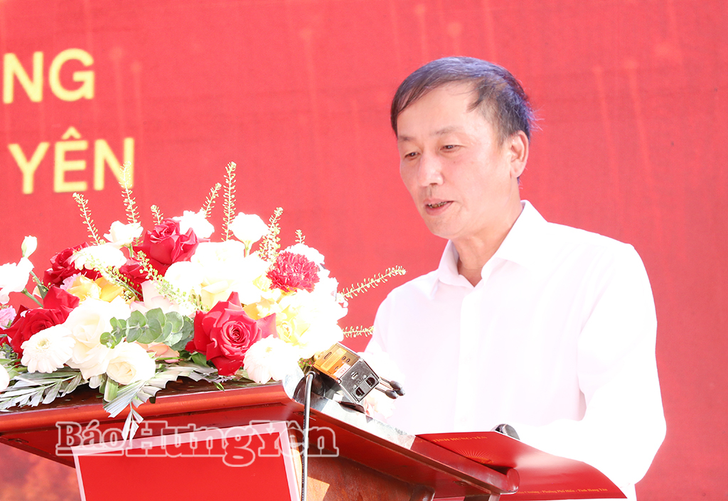 Đồng chí Nguyễn Hùng Nam, Phó Chủ tịch UBND tỉnh phát biểu tại lễ khởi công dự án.