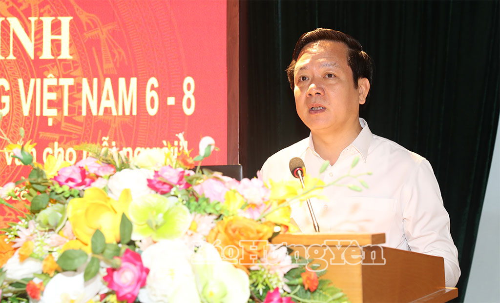 Đồng chí Phạm Quang Ngọc, Ủy viên Ban Chấp hành Trung ương Đảng, Bí thư Tỉnh ủy, Trưởng Tiểu ban An ninh mạng tỉnh phát biểu tại lễ mít tinh.
