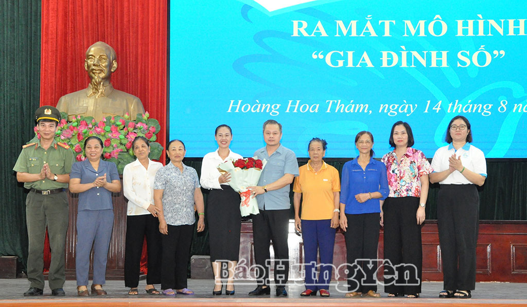 Ban Chủ nhiệm mô hình 
