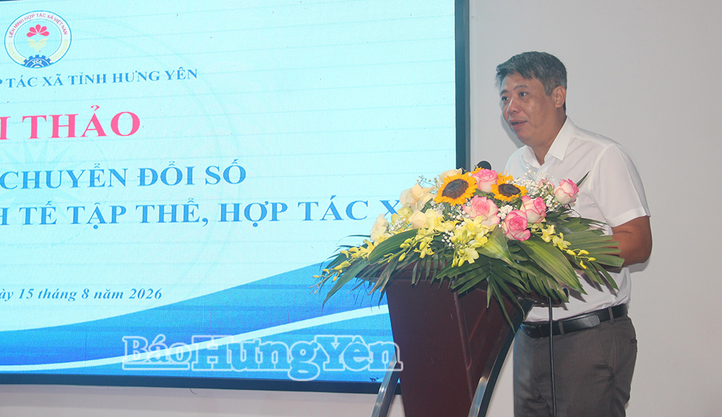 Lãnh đạo Liên minh HTX tỉnh phát biểu tại hội thảo.