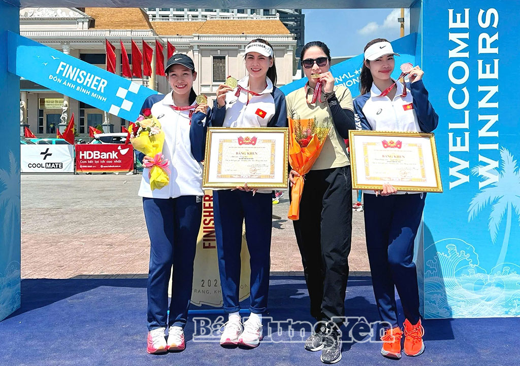 Đội tuyển điền kinh tỉnh giành 2 huy chương tại giải vô địch quốc gia Marathon - Báo Tiề