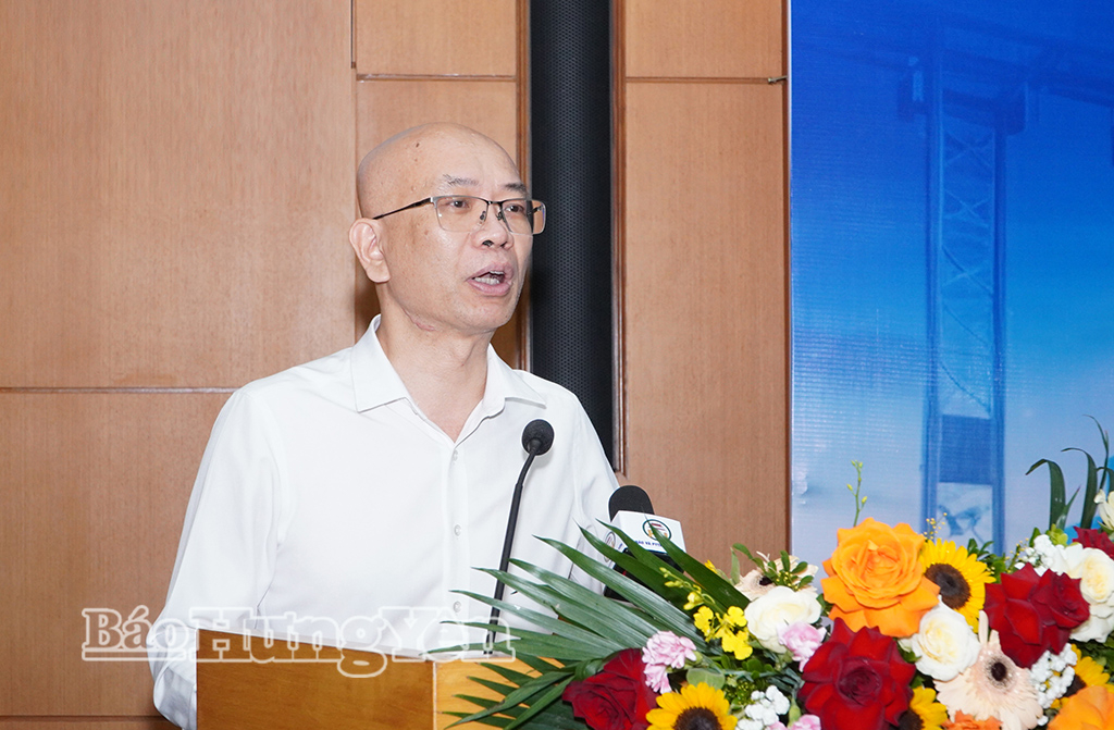 Đại diện lãnh đạo Cục Xuất nhập khẩu, Bộ Công Thương phát biểu tại buổi tọa đàm.