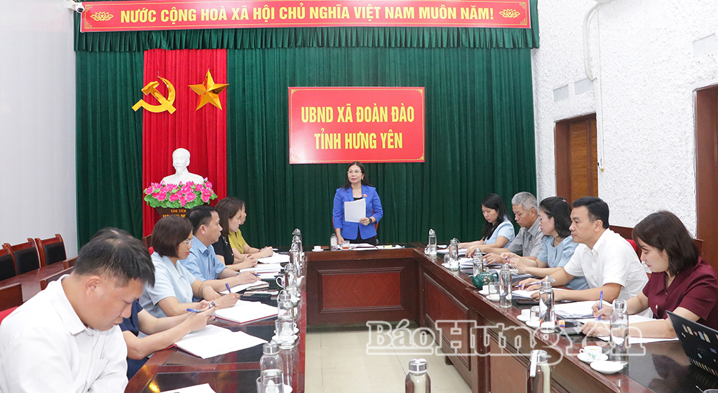Quang cảnh buổi làm việc.