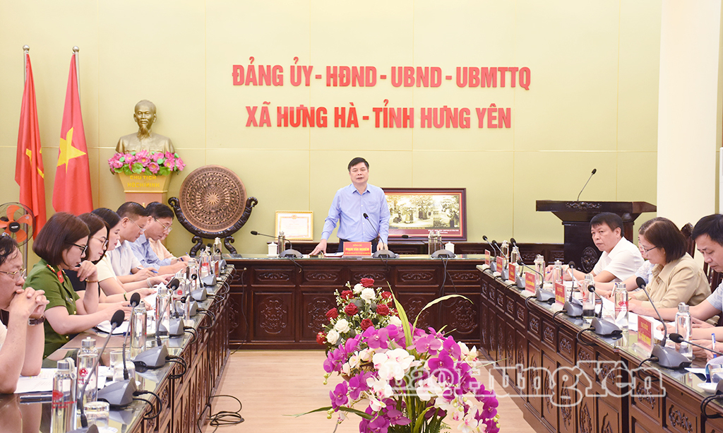 Đồng chí Phạm Văn Nghiêm, Phó Chủ tịch UBND tỉnh chủ trì buổi kiểm tra.