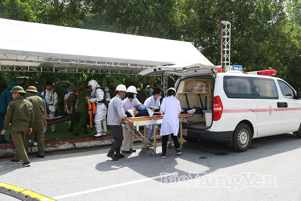 Các lực lượng tham gia thực tập.