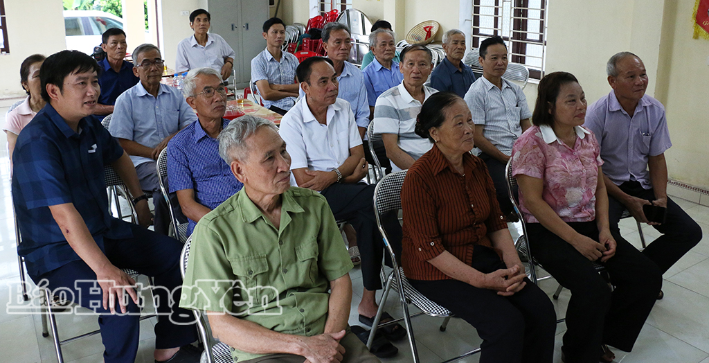 Đảng viên Chi bộ thôn Bồng Tiên, xã Vũ Tiên nghiên cứu, học tập Nghị quyết Hội nghị lần thứ ba Ban Chấp hành Trung ương Đảng khóa XIV qua hội nghị trực tuyến toàn quốc do Bộ Chính trị, Ban Bí thư tổ chức ngày 29/7/2026.
