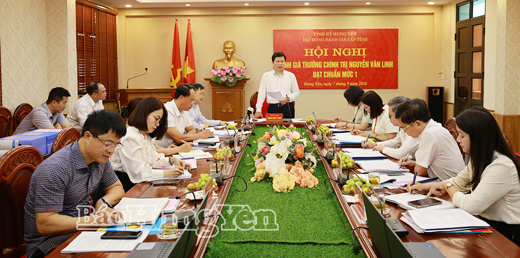 Các đại biểu dự hội nghị.