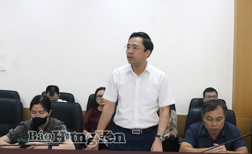 Đại biểu thảo luận tại hội nghị.