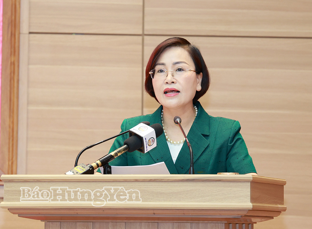 Đồng chí Trần Thị Thanh Thủy, Ủy viên Ban Thường vụ Tỉnh ủy, Bí thư Đảng ủy, Chủ tịch HĐND phường Mỹ Hào phát biểu tại hội nghị.