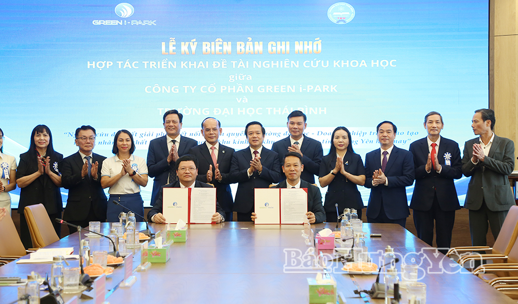 Lễ ký biên bản ghi nhớ hợp tác triển khai đề tài nghiên cứu khoa học giữa Công ty Cổ phần Green i-Park và Trường Đại học Thái Bình.