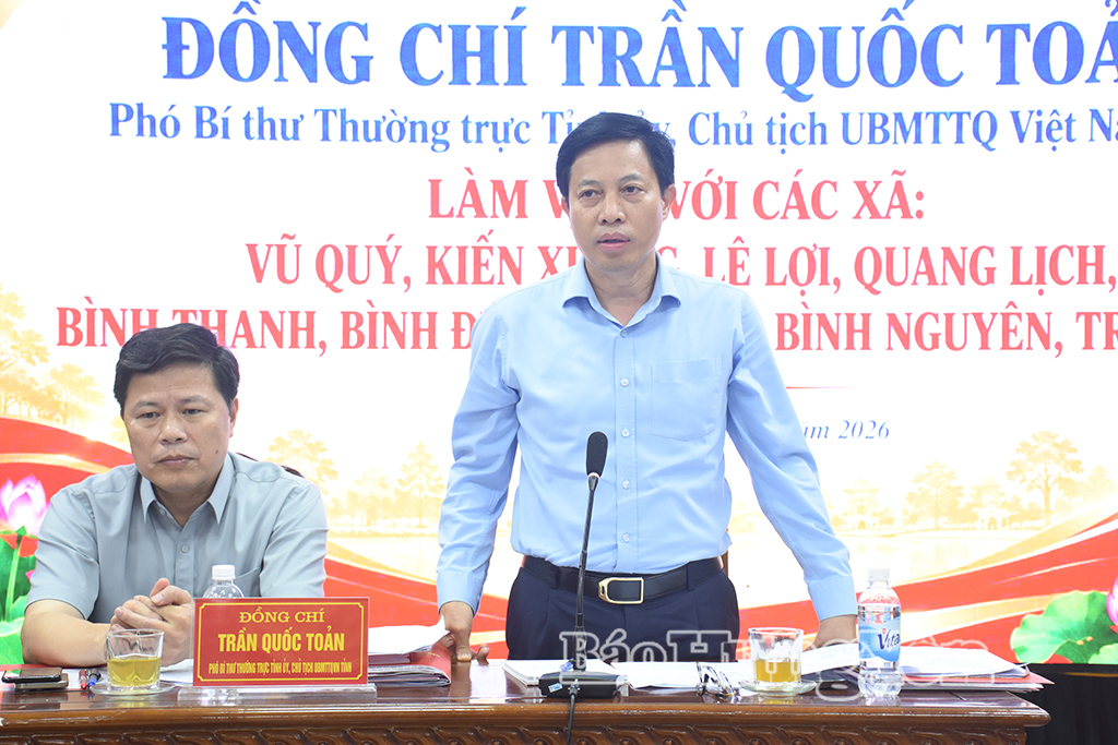 Đồng chí Lại Văn Hoàn, Phó Chủ tịch UBND tỉnh phát biểu tại buổi làm việc.Lãnh đạo Sở Nông nghiệp và Môi trường phát biểu tại buổi làm việc.Lãnh đạo Sở Nông nghiệp và Môi trường phát biểu tại buổi làm việc.
