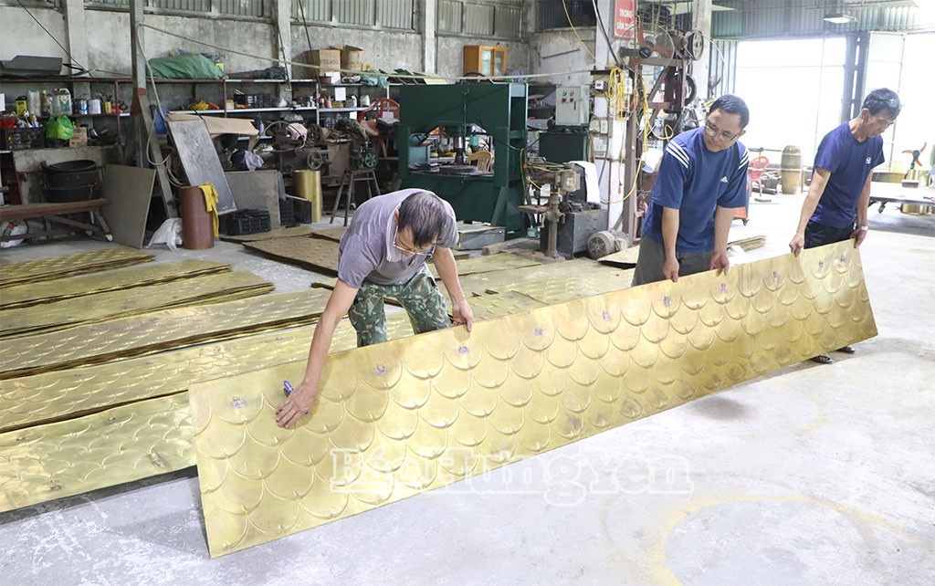 Sản xuất tại Công ty TNHH Thành Chương Thái Bình, thôn Hồng Thái, xã Trà Giang.