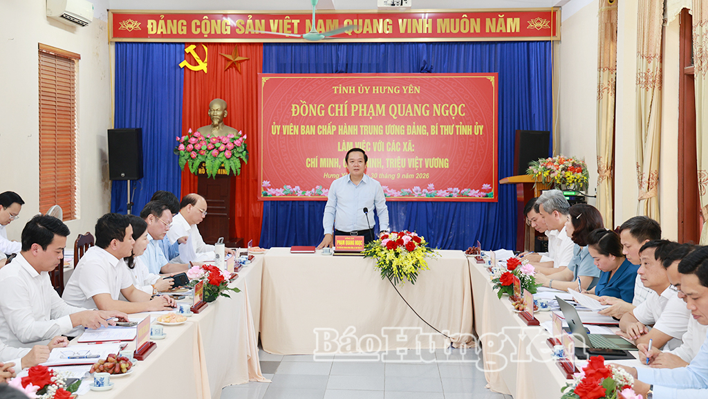 Đồng chí Phạm Quang Ngọc, Ủy viên Ban Chấp hành Trung ương Đảng, Bí thư Tỉnh ủy chủ trì buổi làm việc.