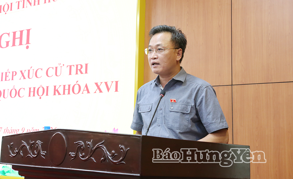 Đồng chí Nguyễn Hữu Nghĩa, Ủy viên Ban Chấp hành Trung ương Đảng, Tổng Kiểm toán Nhà nước, Trưởng đoàn ĐBQH tỉnh Hưng Yên báo cáo nội dung, chương trình kỳ họp thứ 2, Quốc hội khóa XVI.