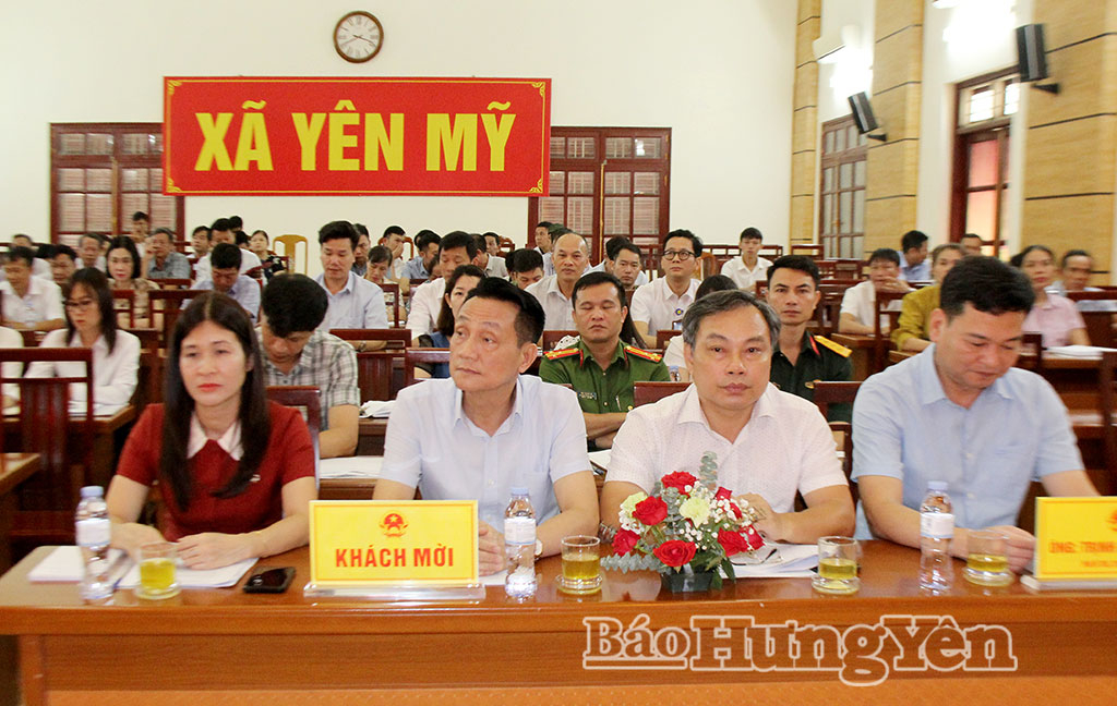 Các đại biểu dự hội nghị.